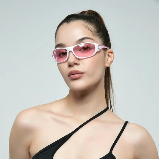 White-framed 2000’s sunglasses with 40mm lens width and pink-tinted lenses