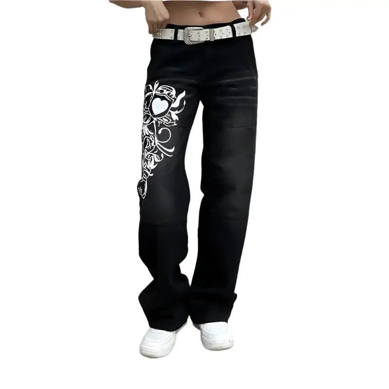 Black Heart Jeans with decorative pattern and silver belt, perfect for Y2K style