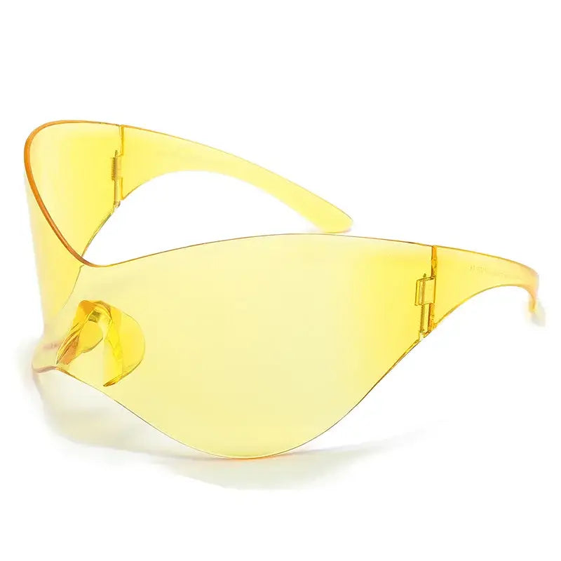 Yellow-tinted Shield Sunglasses for stylish eye protection, perfect for Y2K aesthetics