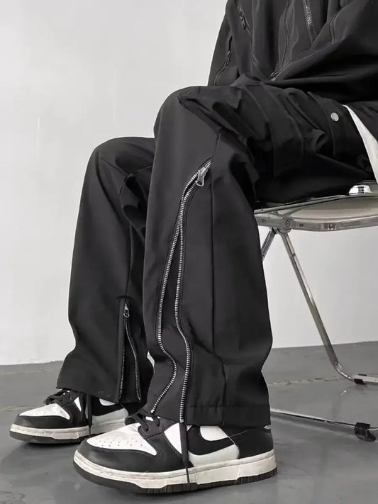 Black and white sneakers paired with loose fit Utility Pants for a stylish Y2K look